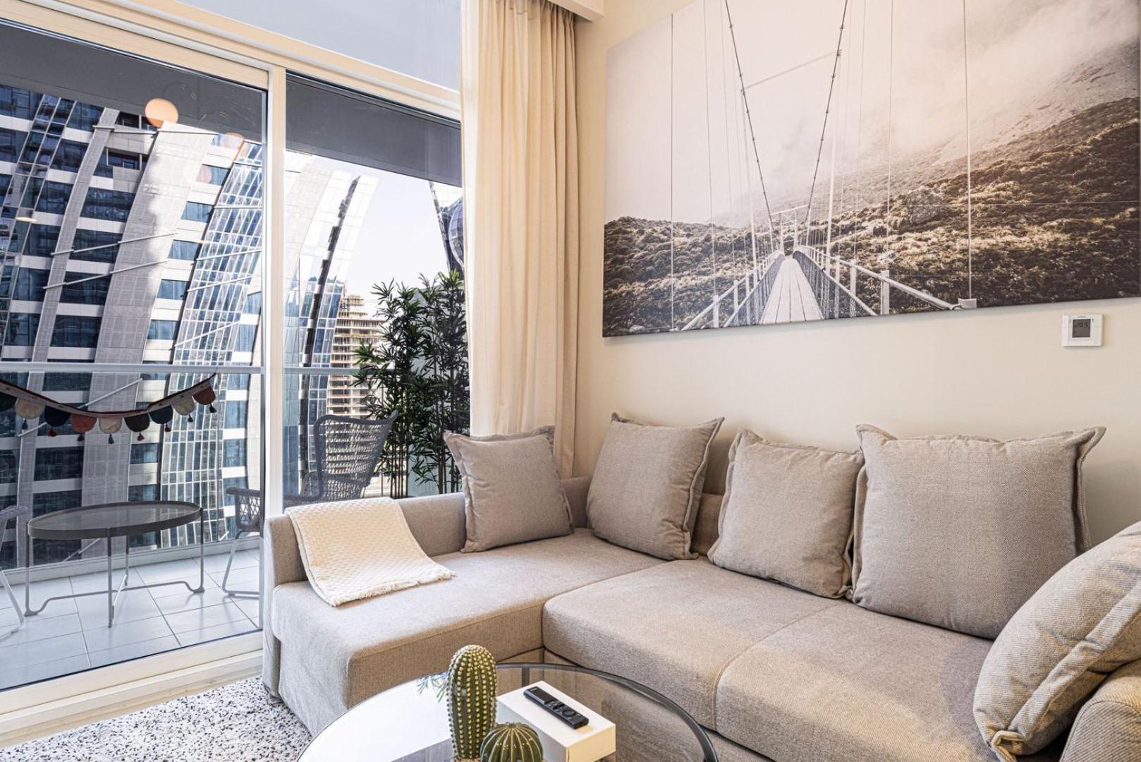 Apartment Luxe | 1br | Close To Burj Khalifa & Mall